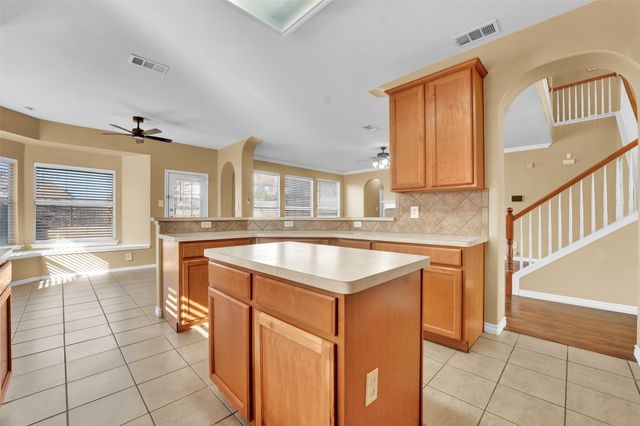 8112 Geranium Lane, Fort Worth, TX 76123