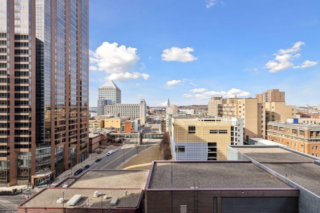 66 9th Street E 1609, Saint Paul, MN 55101