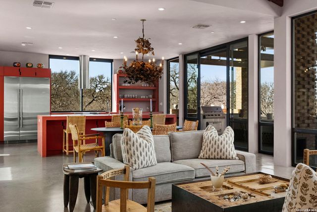 115 Seale Hill, Comfort, TX 78013