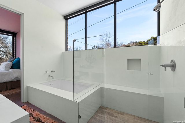 115 Seale Hill, Comfort, TX 78013