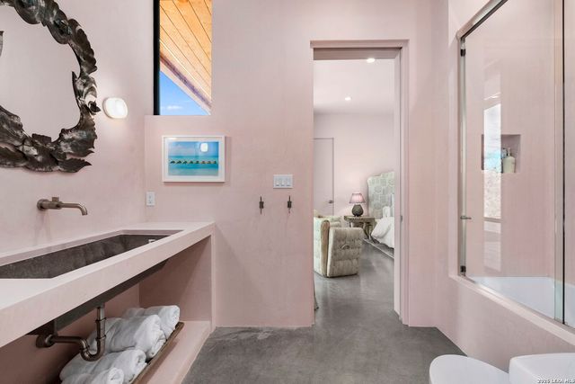 115 Seale Hill, Comfort, TX 78013