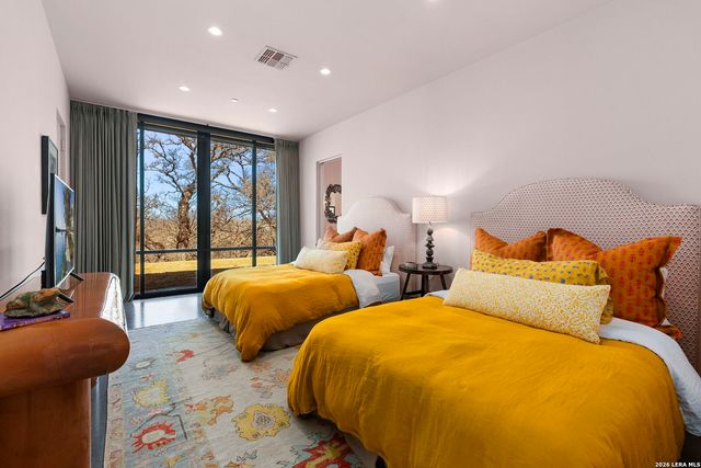 115 Seale Hill, Comfort, TX 78013