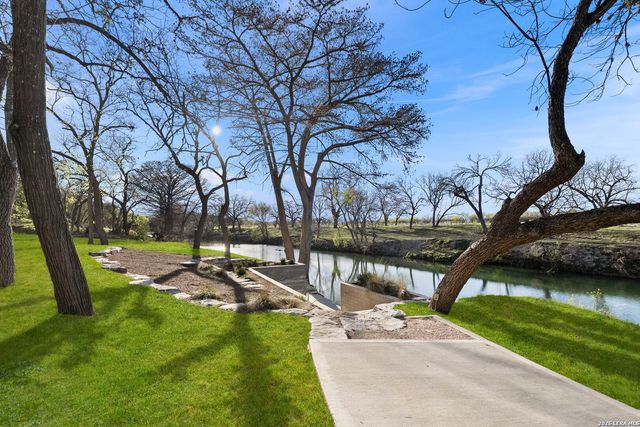 115 Seale Hill, Comfort, TX 78013