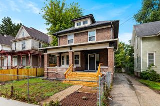 1315 4TH Avenue, Rockford, IL 61104