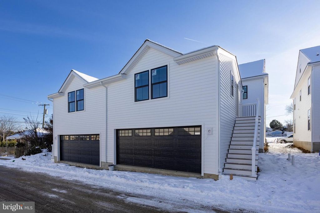 453 E FRANKLIN ST #EFF, Media, PA 19063