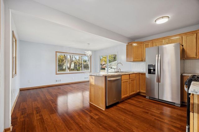 5513 Bryant Avenue N, Brooklyn Center, MN 55430