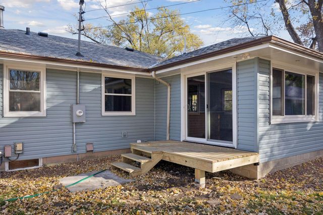 5513 Bryant Avenue N, Brooklyn Center, MN 55430