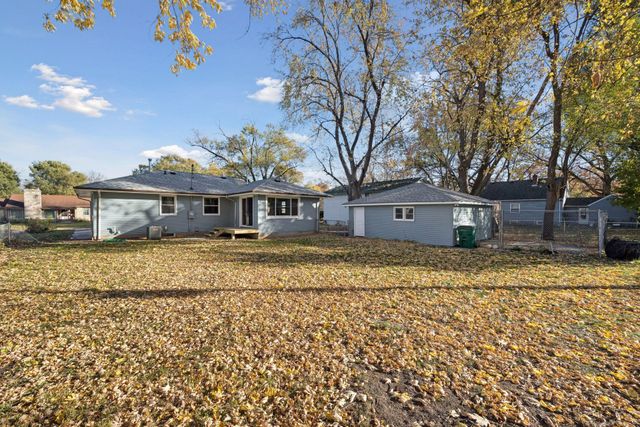 5513 Bryant Avenue N, Brooklyn Center, MN 55430