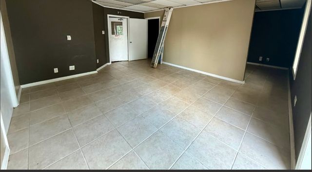 0 Volunteer Dr Suite A, Hendersonville, TN 37075