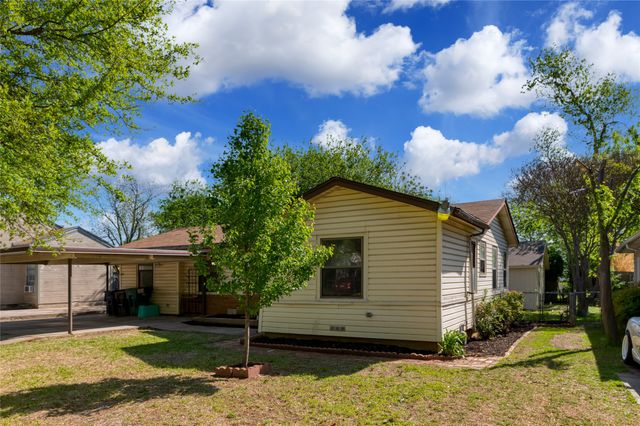 4413 Vermont Avenue A, Fort Worth, TX 76115