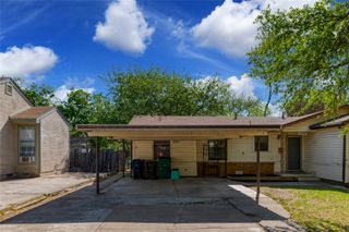 4413 Vermont Avenue A, Fort Worth, TX 76115