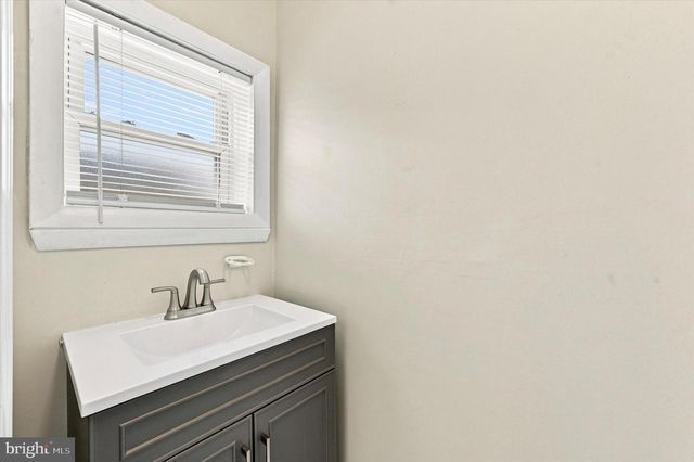 5954 BELMAR TER, Philadelphia, PA 19143