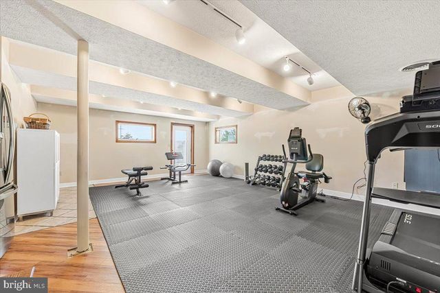 887 WEIRES AVE, Lavale, MD 21502