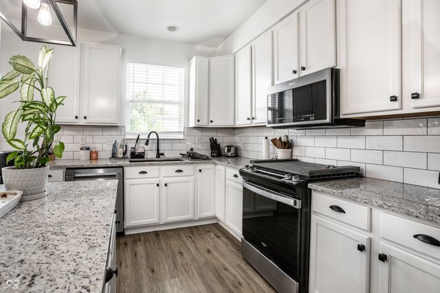 8550 Fenton Tower Drive, Indianapolis, IN 46259