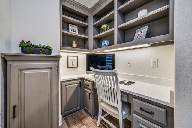 1861 Snapdragon Road, Frisco, TX 75033