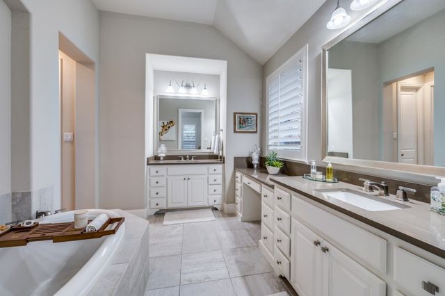 1861 Snapdragon Road, Frisco, TX 75033