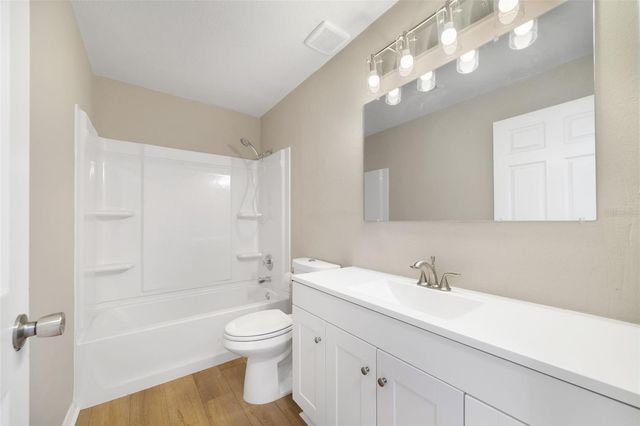 13850 RIVERPATH GROVE DRIVE, Orlando, FL 32826