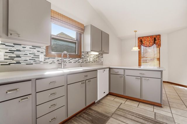 3112 Country Side Court, Springfield, OH 45503