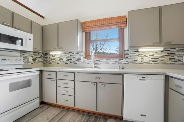 3112 Country Side Court, Springfield, OH 45503