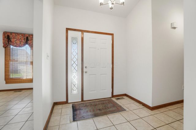 3112 Country Side Court, Springfield, OH 45503