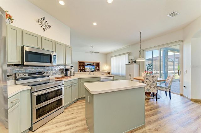 4812 TURTLE BAY TERRACE, Bradenton, FL 34203