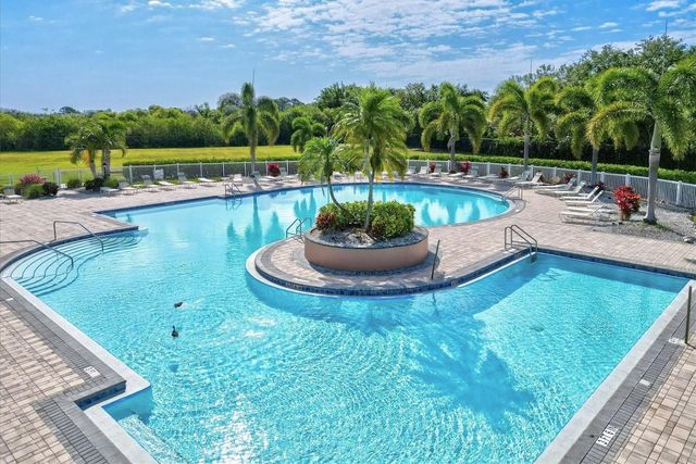 4812 TURTLE BAY TERRACE, Bradenton, FL 34203