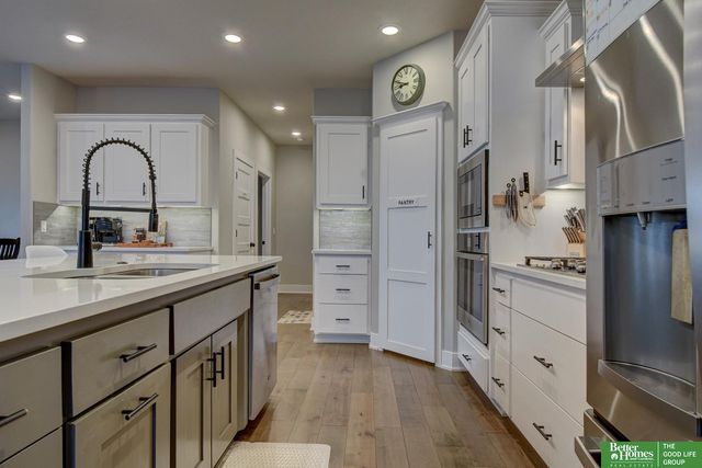 11952 S 113th Street, Papillion, NE 68046