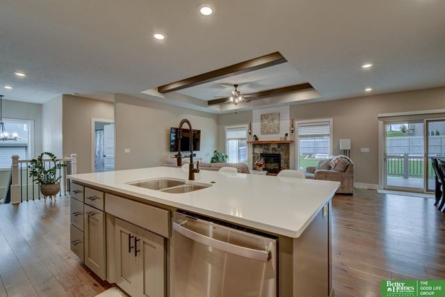 11952 S 113th Street, Papillion, NE 68046