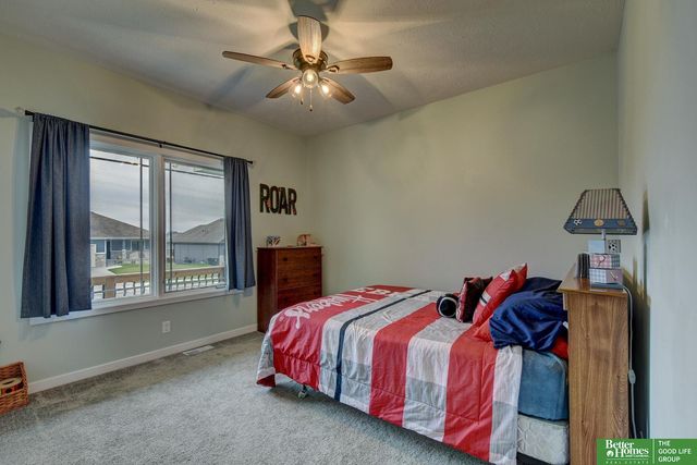 11952 S 113th Street, Papillion, NE 68046
