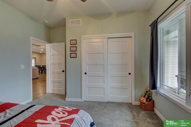 11952 S 113th Street, Papillion, NE 68046