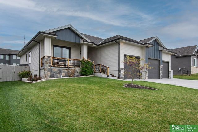 11952 S 113th Street, Papillion, NE 68046
