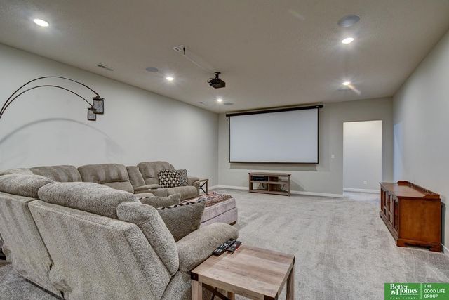 11952 S 113th Street, Papillion, NE 68046