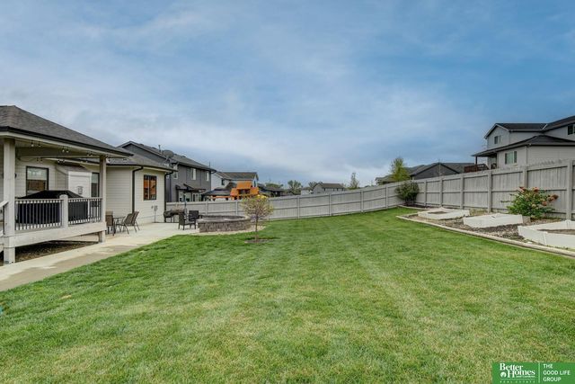 11952 S 113th Street, Papillion, NE 68046