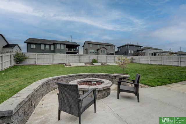 11952 S 113th Street, Papillion, NE 68046