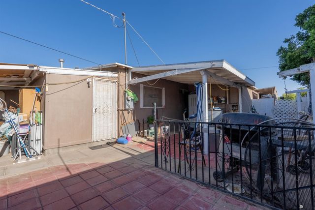 1616 W 1 St, Yuma, AZ 85364
