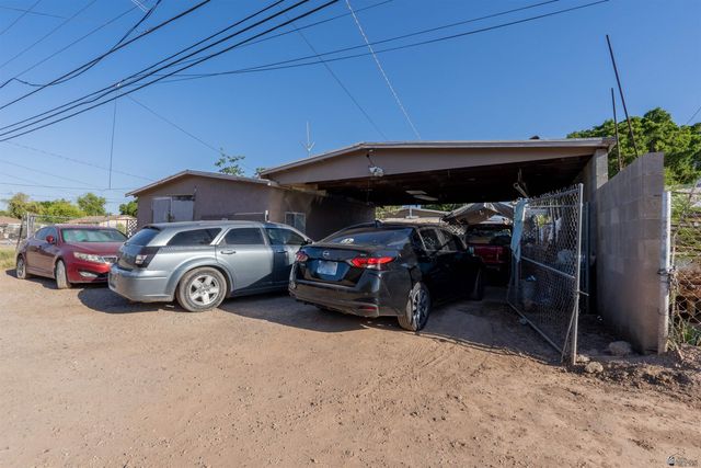 1616 W 1 St, Yuma, AZ 85364
