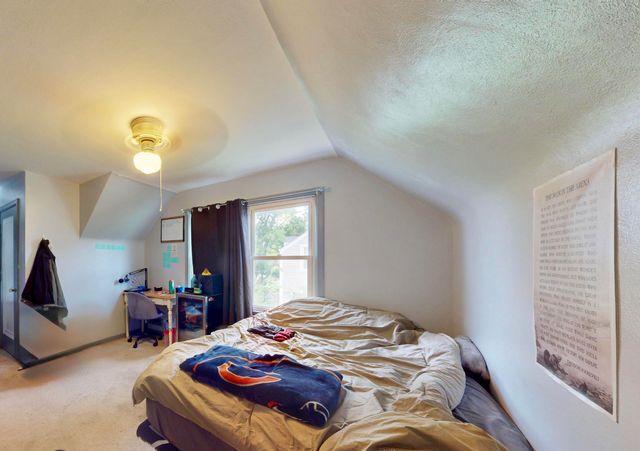 3 Sunset Road, Merrillville, IN 46410