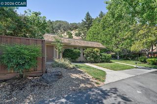 2161 Ptarmigan Dr 1, Walnut Creek, CA 94595