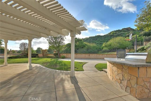 21215 Granite Wells Dr, Walnut, CA 91789