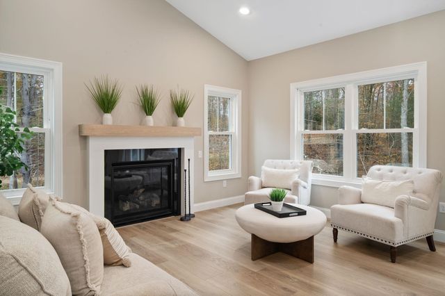 28 Saybrook Drive, Rindge, NH 03461