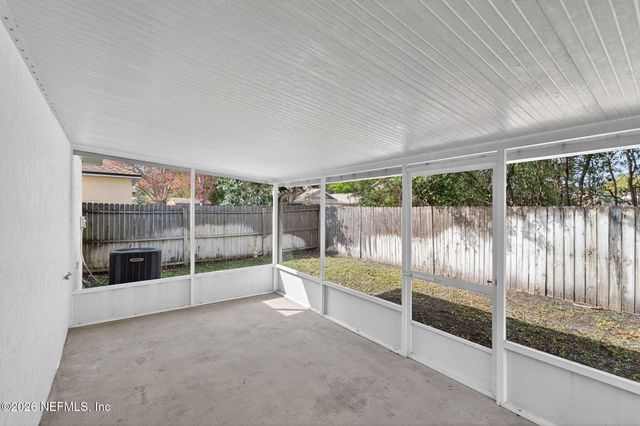 7251 LAWN TENNIS Lane, Jacksonville, FL 32277