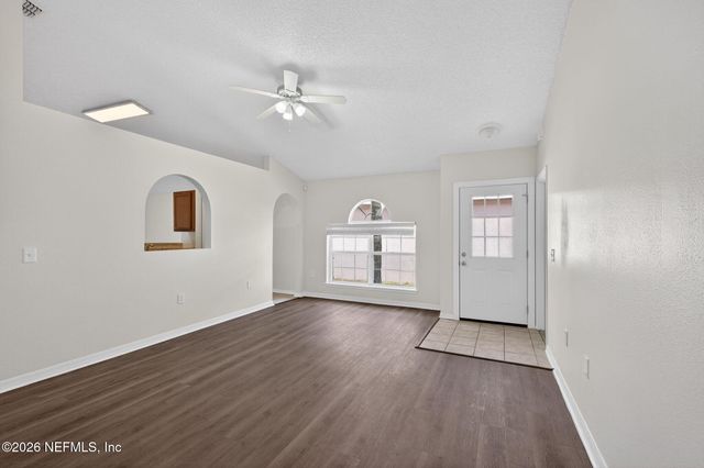 7251 LAWN TENNIS Lane, Jacksonville, FL 32277