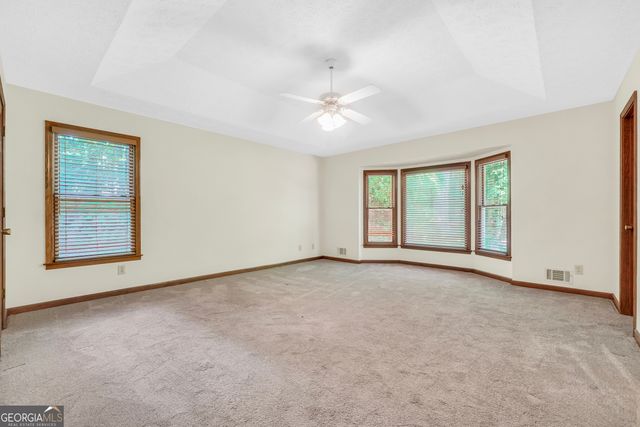 381 WYLDEWOODE Drive, Mcdonough, GA 30253