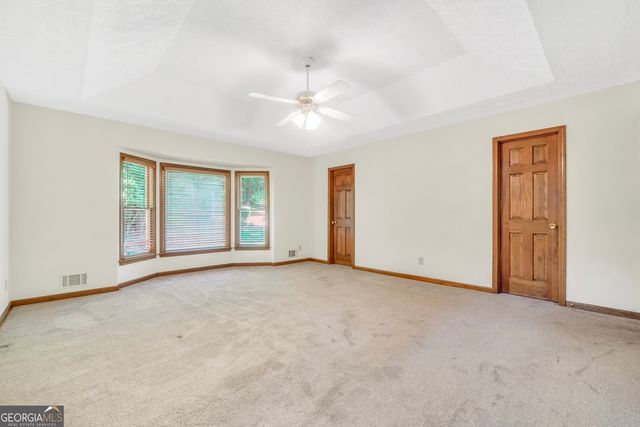 381 WYLDEWOODE Drive, Mcdonough, GA 30253