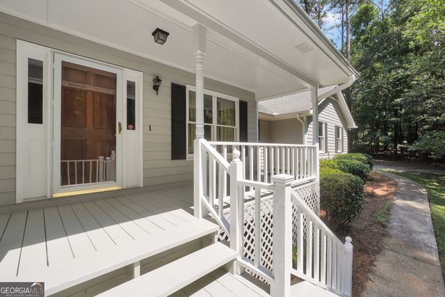 381 WYLDEWOODE Drive, Mcdonough, GA 30253