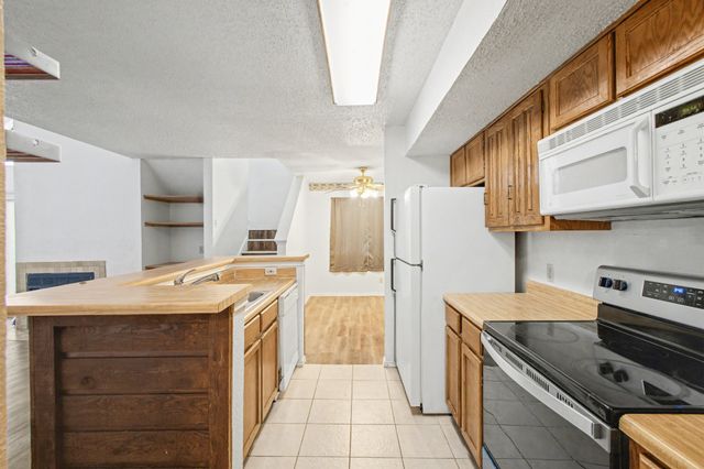 9827 Walnut Street 210, Dallas, TX 75243