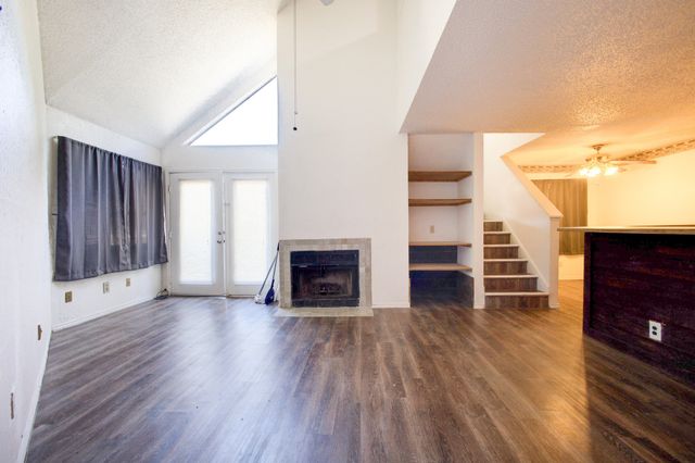 9827 Walnut Street 210, Dallas, TX 75243