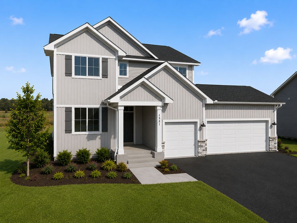 1551 Creekwood Dr, New Richmond, WI 54017