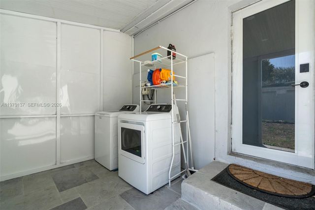 2020 NW 83rd Ter, Miami, FL 33147