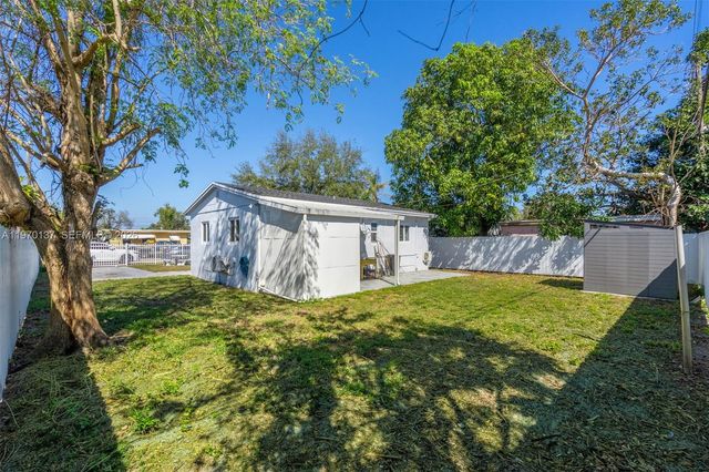 2020 NW 83rd Ter, Miami, FL 33147